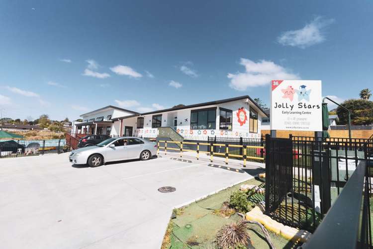 68 Triangle Road Massey_34