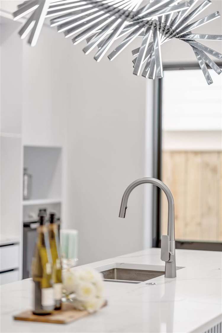 17 Tullymore Drive Flat Bush_39