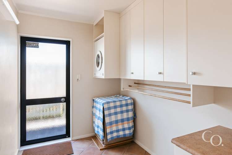 2/51 Cliff Road Tauranga Central_19