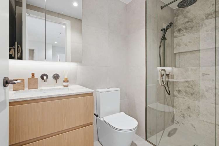 81 Carlton Gore Road Newmarket_12