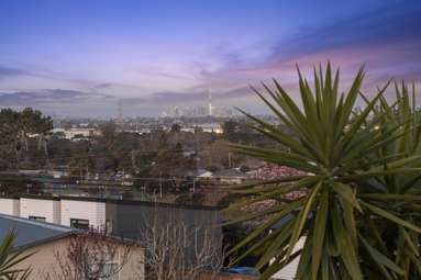 1B Valron Road_1