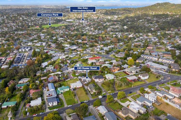 130 Rosier Road Glen Eden_17