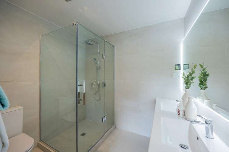 4/11 Rengarenga Rise Fairview Heights_18