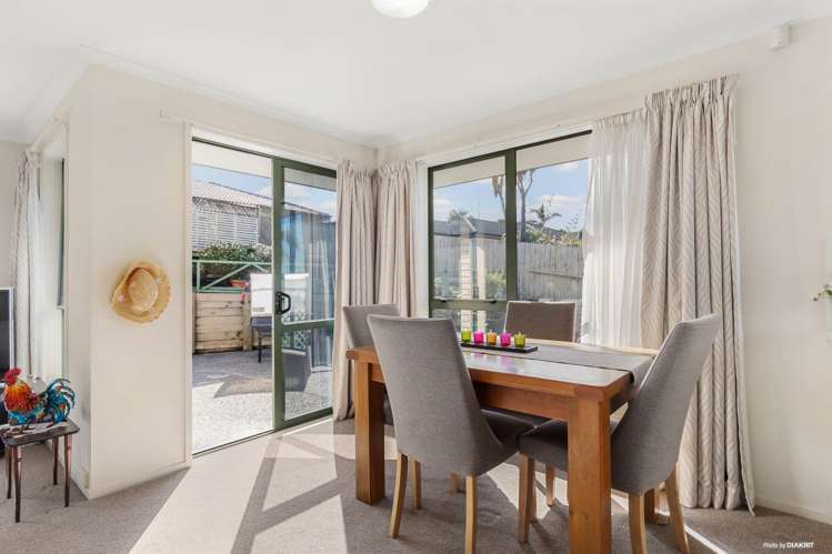 38 Kath Hopper Drive Orewa_7