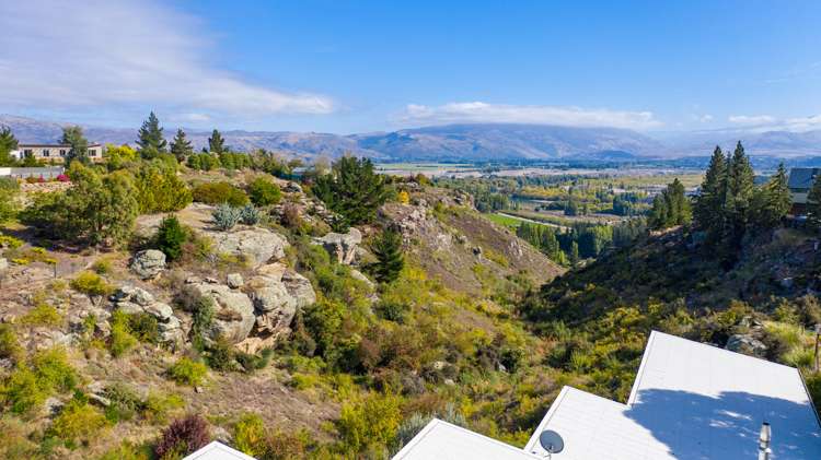 10 Lanes Road Alexandra_19