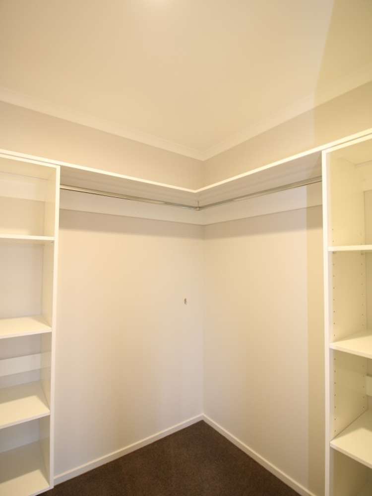 7 Woodham Drive Allenton_15