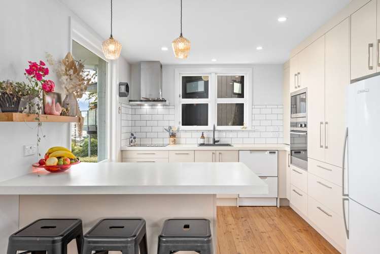 49 Glendevon Place Vauxhall_5