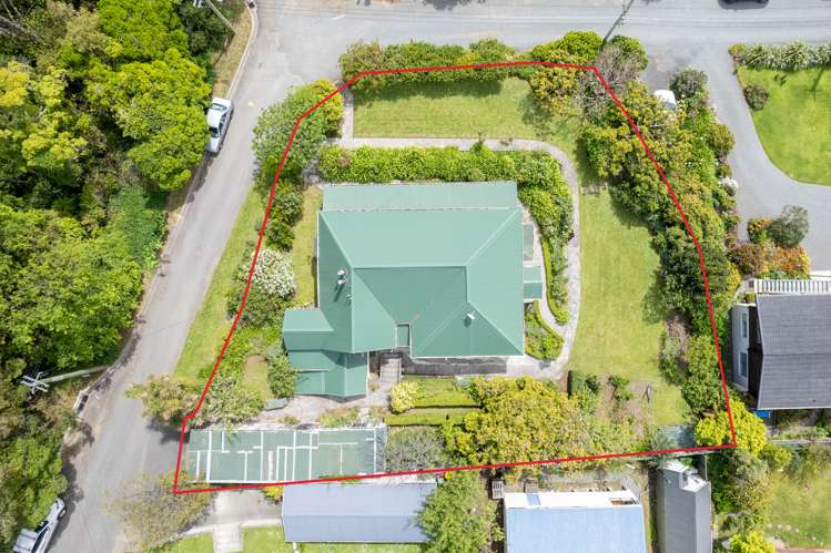 16 Aubrey Street South Akaroa_30