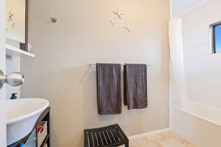 1/79 Rosario Crescent Red Beach_16