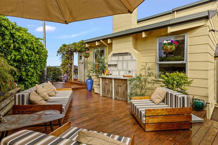 673 East Coast Road Browns Bay_12