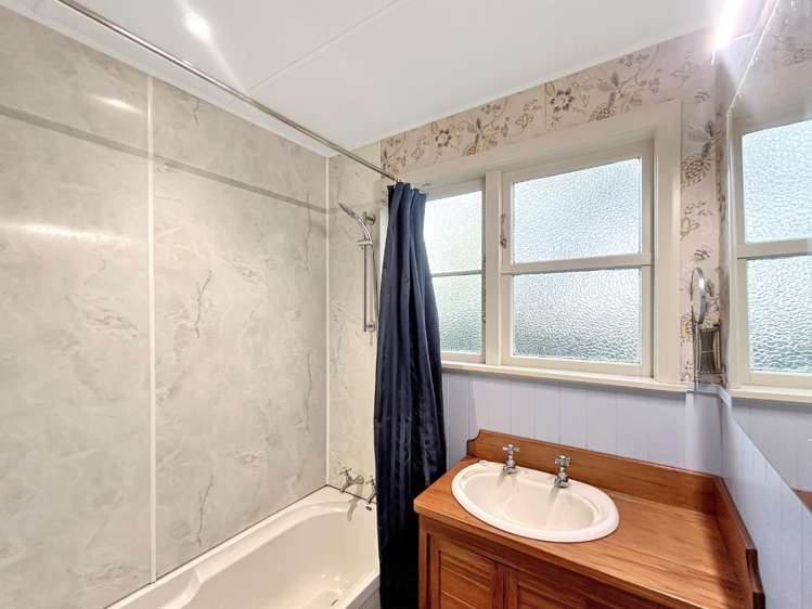 175 Oxford Street 10920_8