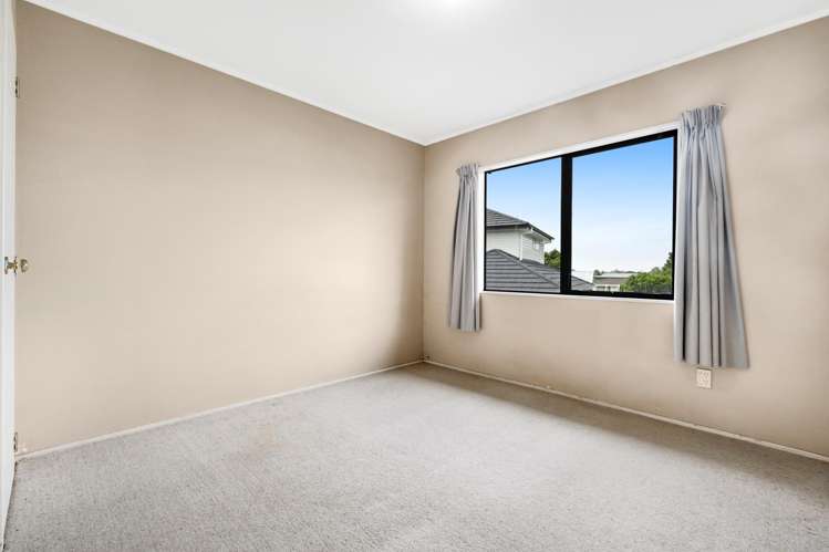 2/78 Mountain Road Mangere Bridge_9