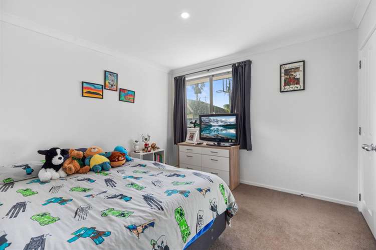 6 Blossom Grove Papamoa_13