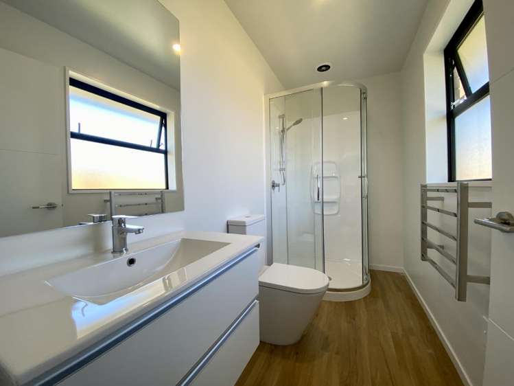 28 Dallimore Drive 10145_3