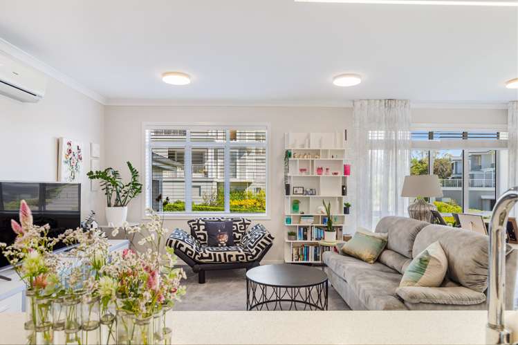 96 Panorama Heights Orewa_10