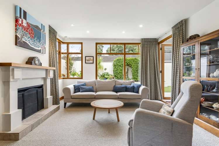 2/14 Sanders Avenue Takapuna_9