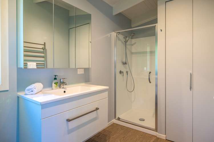 55a Kennedy Point Road Surfdale_13