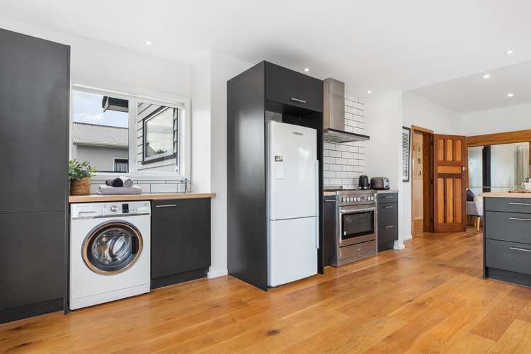 62 Conway Street Somerfield_32