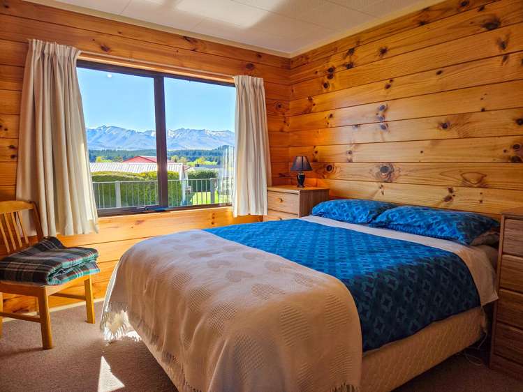 13 Hamilton Drive Lake Tekapo_6