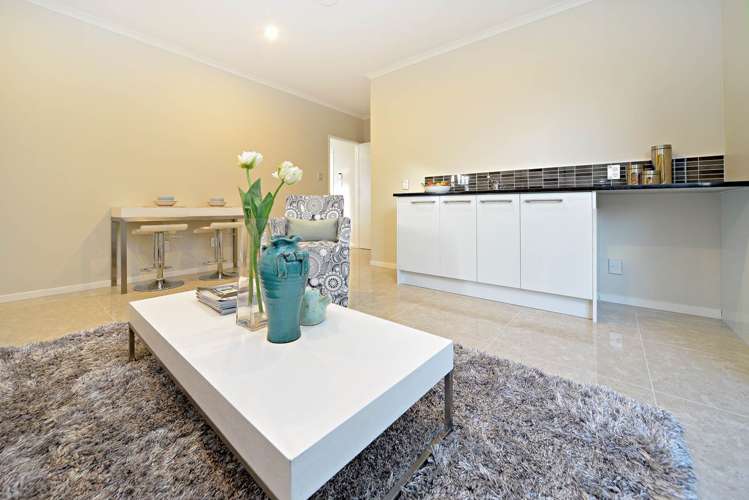 19 Charlestown Drive Flat Bush_16