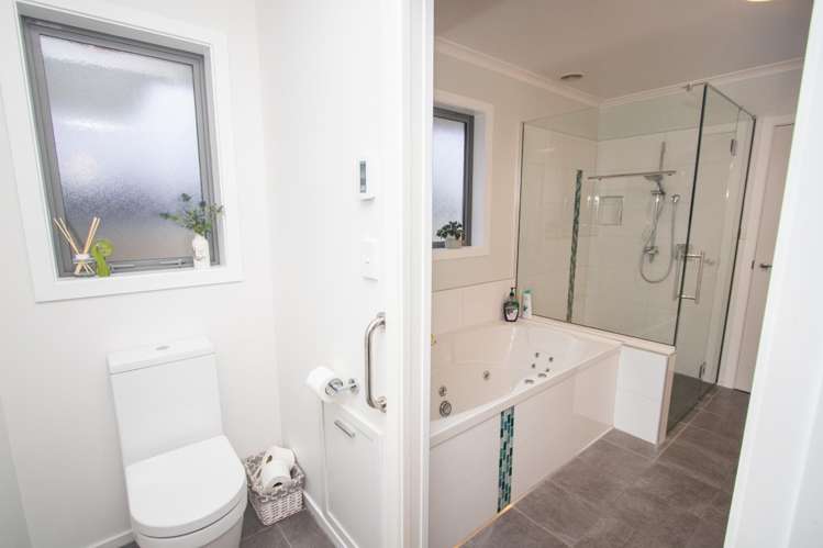 23 Hanrahan Street Allenton_16