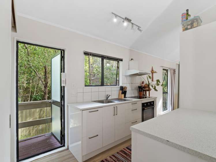 2/30 Anne McLean Drive Glenfield_2