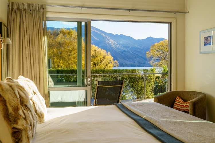 Unit 102, 5 Lakeside Road Wanaka_6