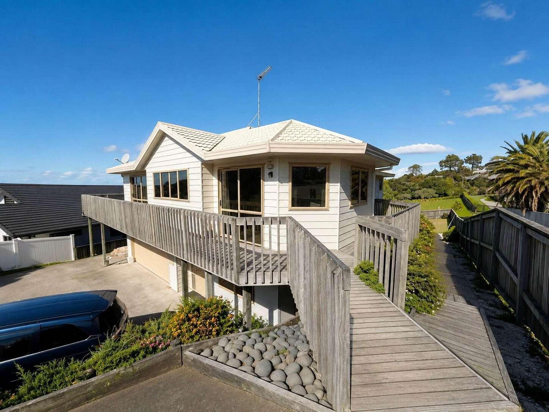 1167 Whangaparaoa Road Gulf Harbour_0