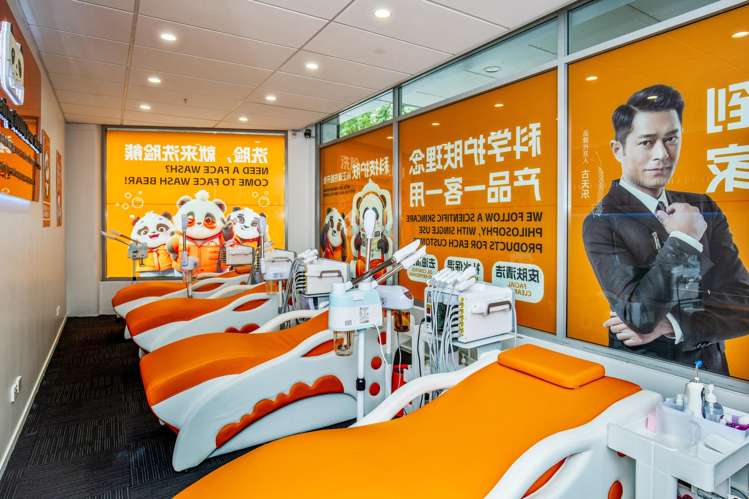 R1 and 57/432 Queen Street Auckland Central_4