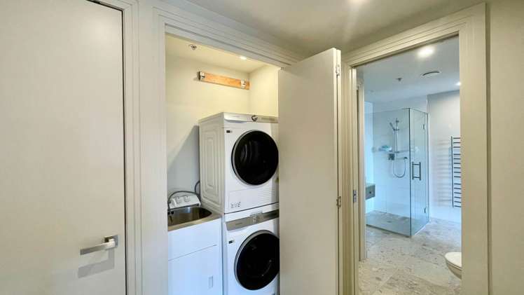 1G/24 James Cook Crescent Remuera_20