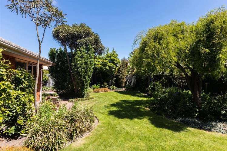 25 Chesterfield Mews Russley_3