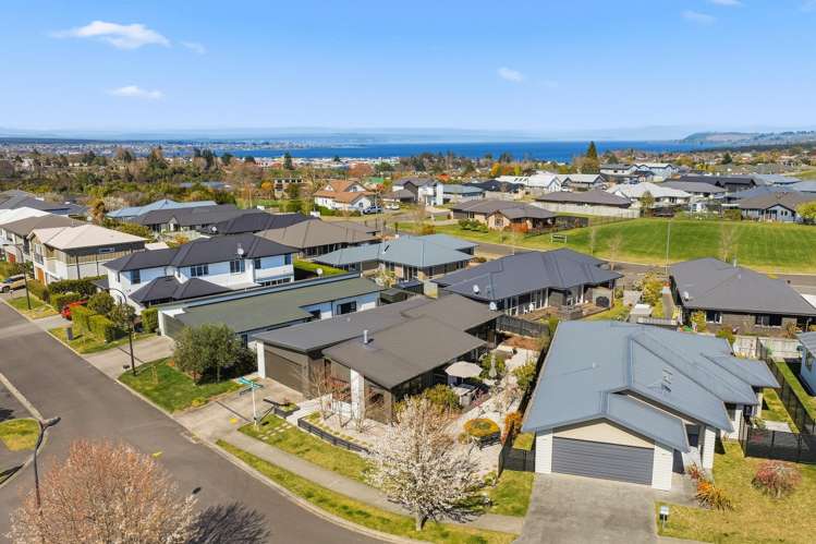 15 Noumea Drive Rangatira Park_28