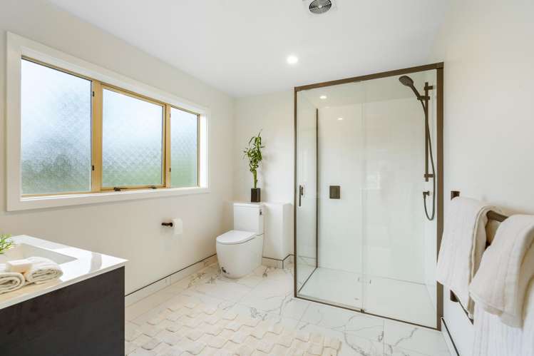 99 Kaikorai Valley Road Glenross_13