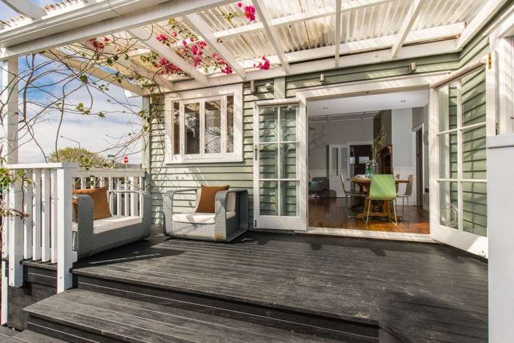 3169 Great North Road New Lynn_12