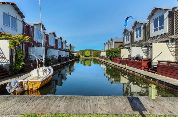 64/1420 Hamurana Road Mourea_13