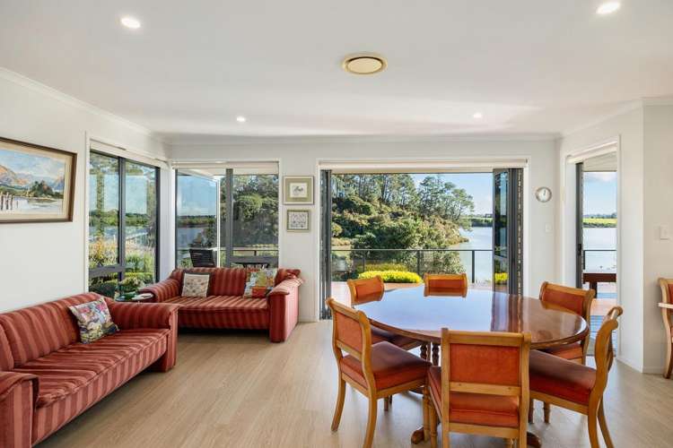 6 Lees Cove Karaka_12