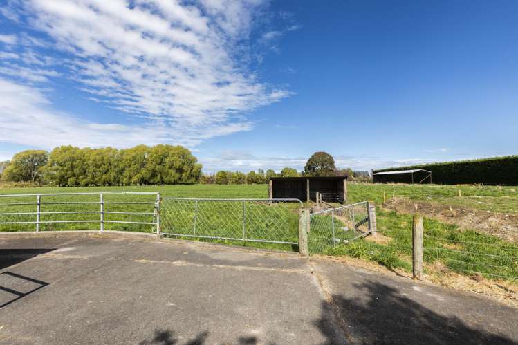 186 Barnes Road Lincoln_32