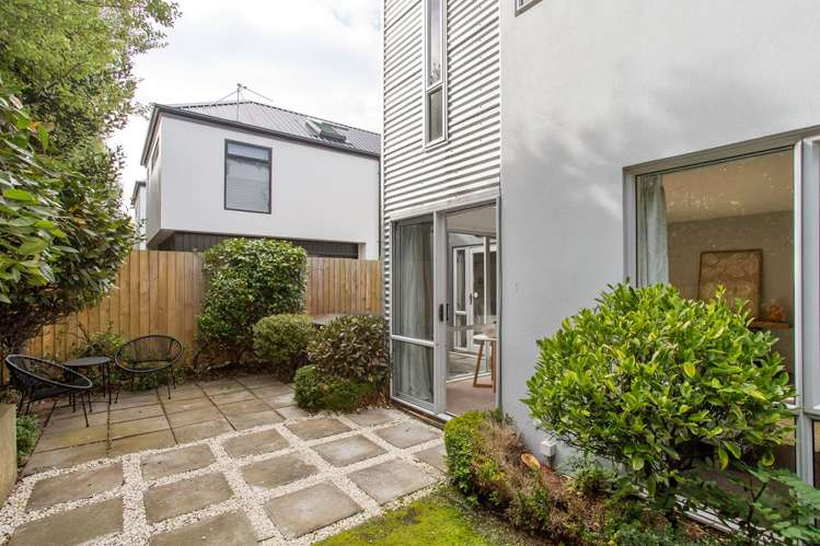 12A Brockworth Place Riccarton_11