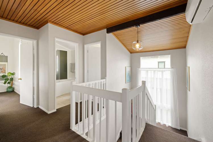 23 Gilbass Avenue Hamilton Lake_12