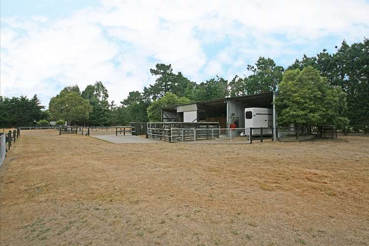 302 Two Chain Road Burnham_16