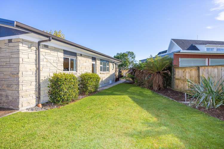 24 Clements Crescent Queenwood_30