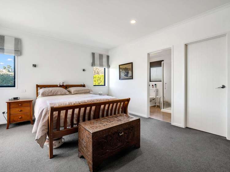 137 Colombo Road Waiuku_11