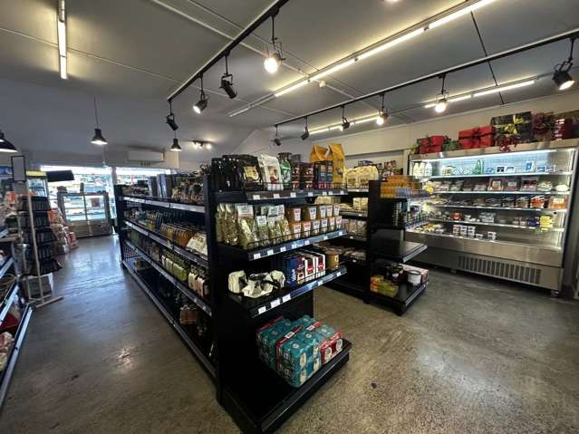 Shop 7/25 Anzac Road Browns Bay_2