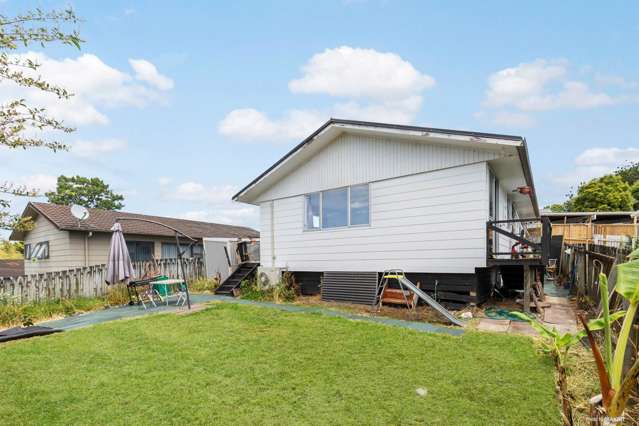 3/24a Waimumu Road Massey_2