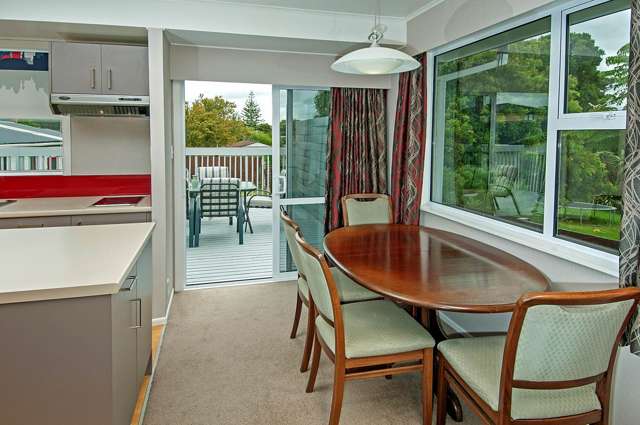 9 Edgerton Road Te Atatu Peninsula_4