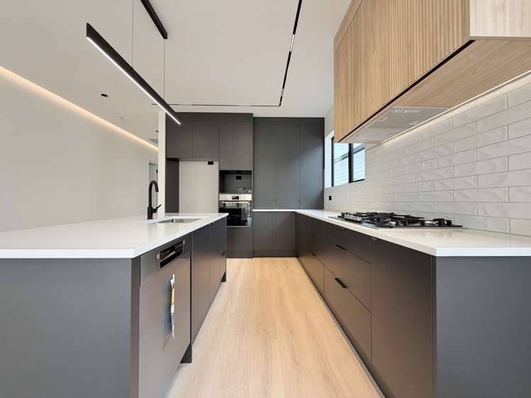 386 Te Taruna Drive_5