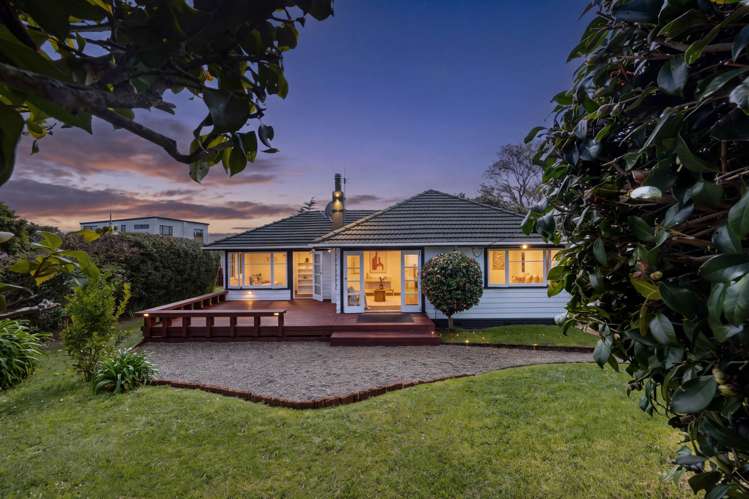 1/12 Neil Avenue Te Atatu Peninsula_19