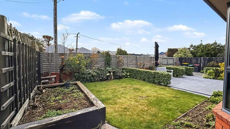20A Chepstow Av Fendalton_14