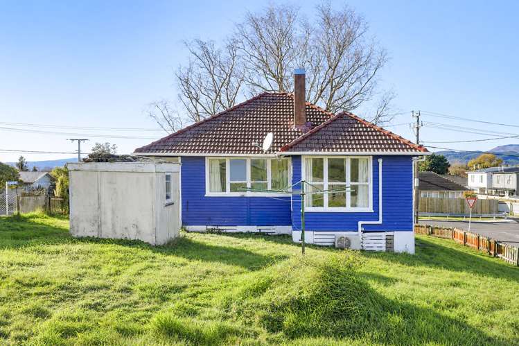 12 Ford Road Fordlands_8
