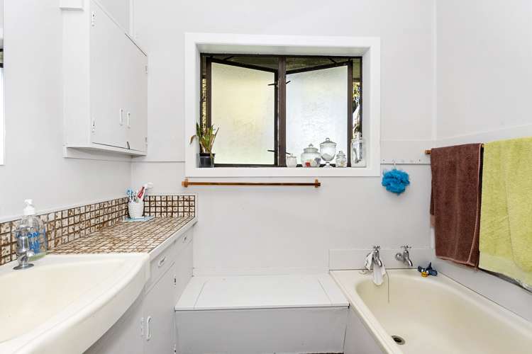 10 Kelvin Place Hamilton East_6